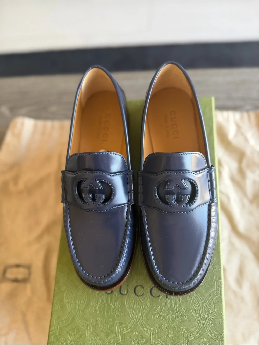 Gucci polished blue